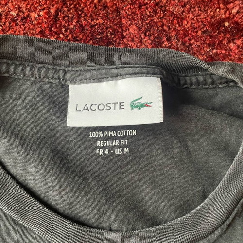 Lacoste t shirt like new, size M, black