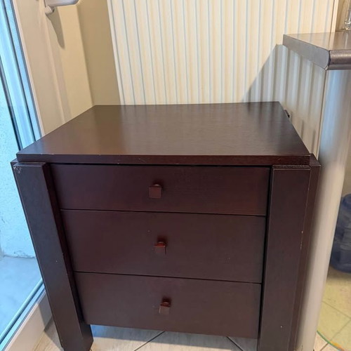Nightstand used in very good condition