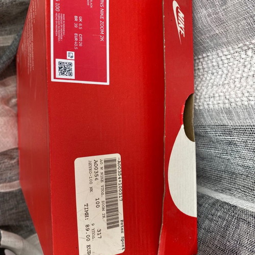 Nike Zoom 2k used athletic shoes size 40.5 white