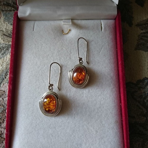 Silver earrings classic style with natural Baltic amber like new