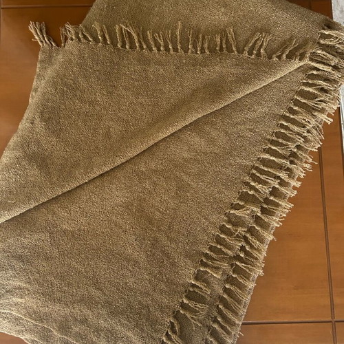 Sofa cover like new, quilt 195 x 152 cm