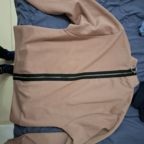 Stradivarius cardigan like new, oversized, rotten apple color, size S