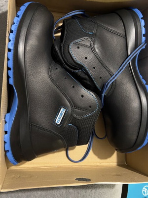 Robusta Carpe S3 work boots new with steel toe
