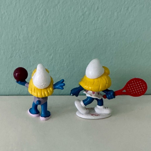 Schleich collectible Smurfette figures Tennis and Gymnast set like new