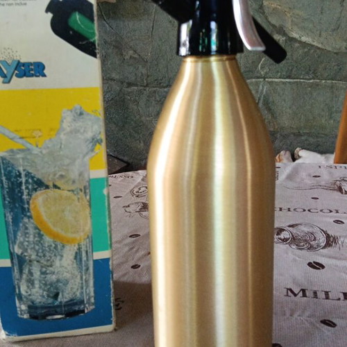 Soda siphon bottle, without cartridges