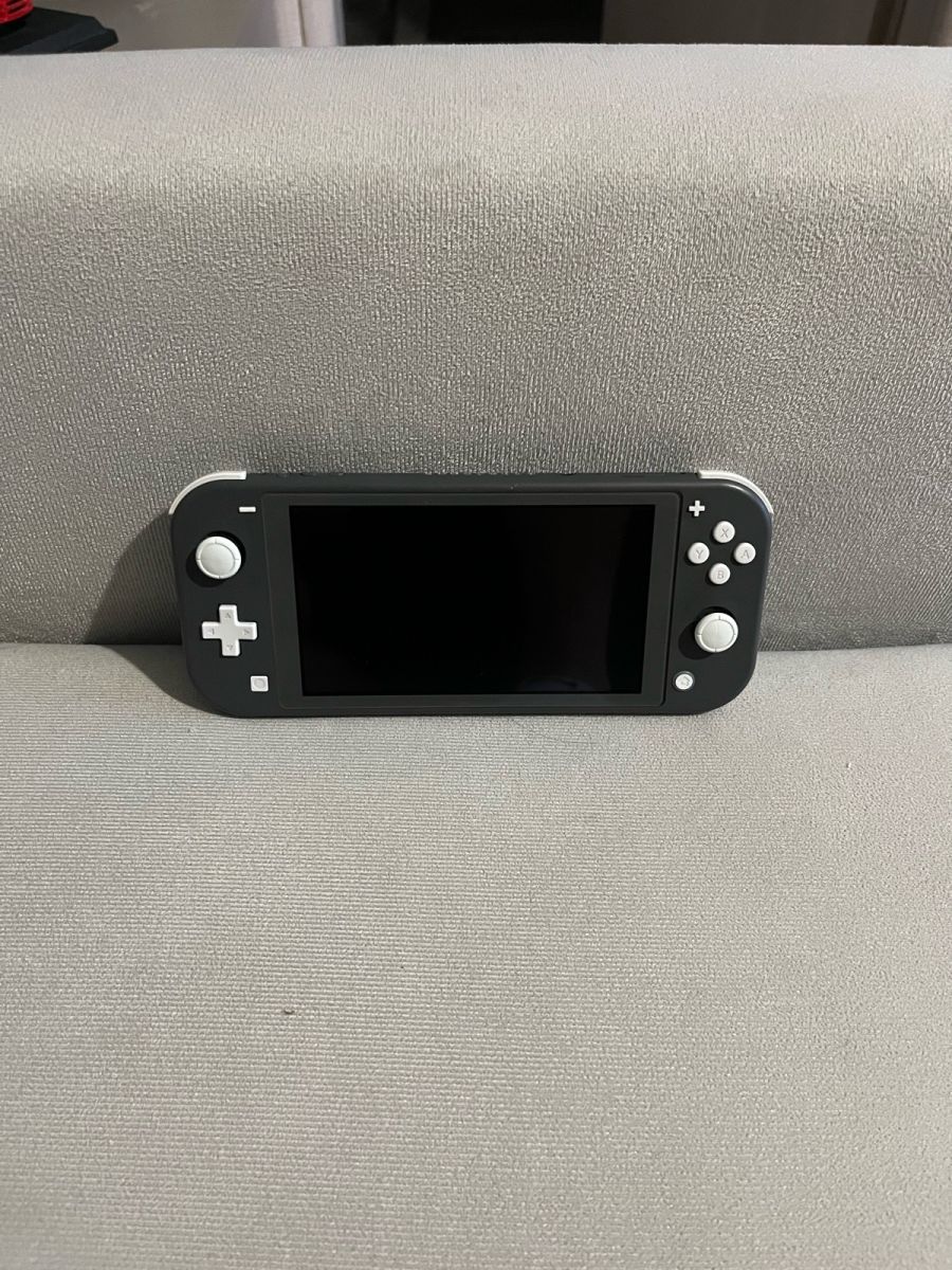 Nintendo switch lite (γκρι) - € 100,00 - Vendora.cy