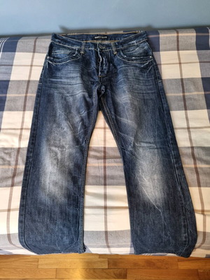 Berto Lucci women's jeans with rips like new, size 33