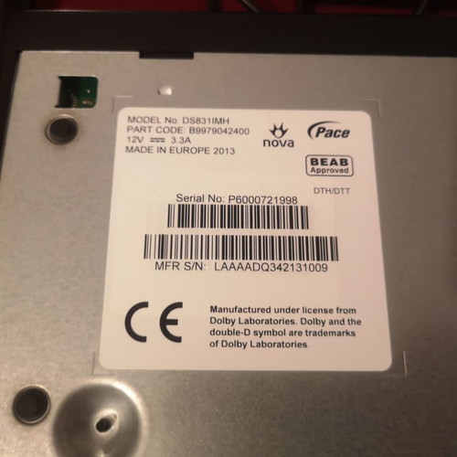Novabox HD 831 TV decoder like new with original remote and transformer