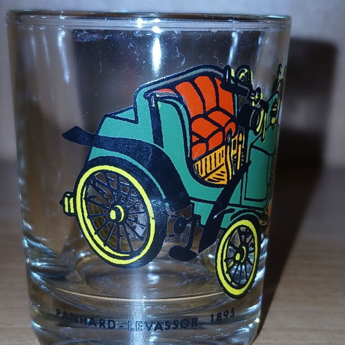 Vintage 1950s shot glass with Panhard-Levassor 1895 design like new