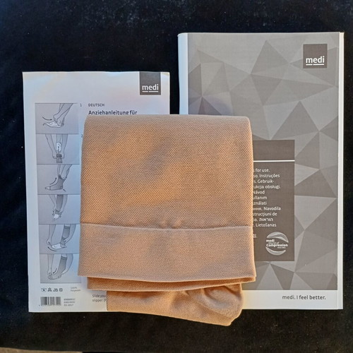 Medi Duomed Medical Compression Stockings, calf, open toe, beige, size medium, CCL2