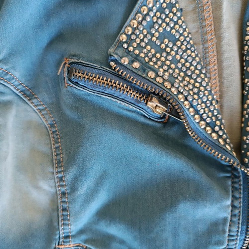 Denim jacket medium with sequins and accessories like new, blue
