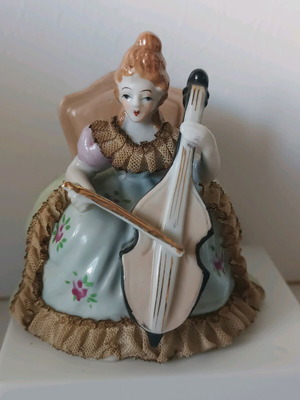 Ιαπωνική πορσελάνινη φιγούρα