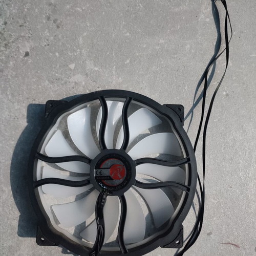 Raijintek Anemi 20 RGB RBW LED-Fan 200mm like new