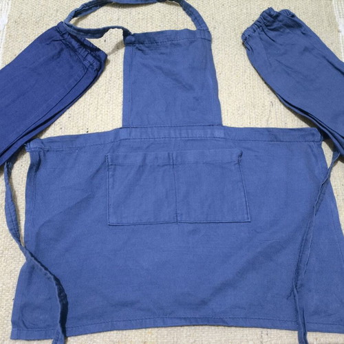 Soviet children's apron new with hand protectors for ages 2-4