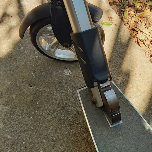 Scooter used, foldable for teenager