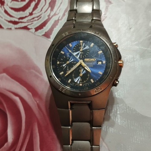 Seiko wristwatch, blue and silver, men's