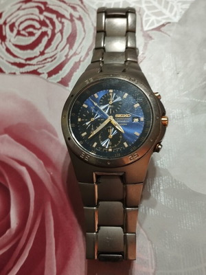 Seiko wristwatch, blue and silver, men's