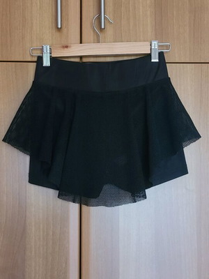 Bodytalk Skort like new, black, small/medium