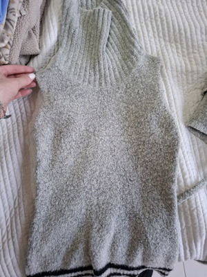 Pullover set with jacket like new