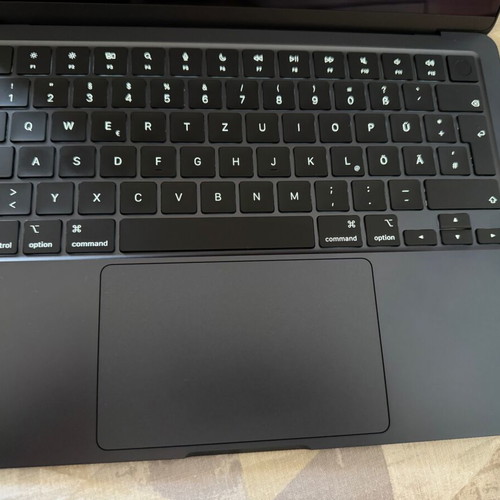 MacBook Air M4 like new, 24GB RAM, 512GB SSD