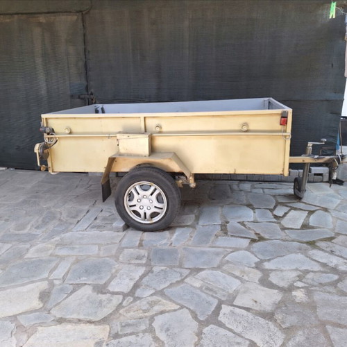 Trailer like new, dimensions 2.00×1.02×0.40 meters
