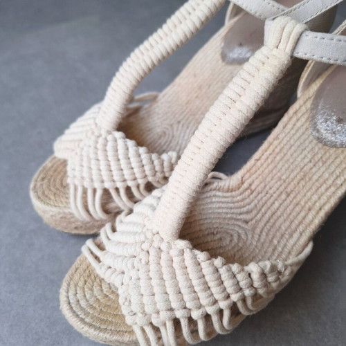 Oysho Beige Knitted Espadrille Wedges used, rope platform heel