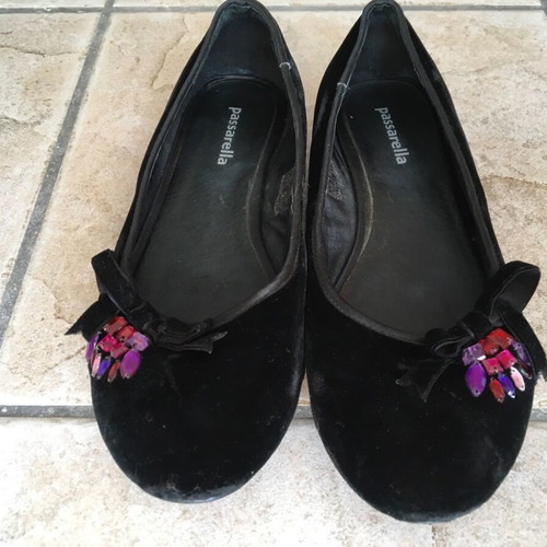 Velvet ballerinas like new, black, size 38