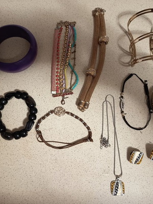 Bracelets, assorted set
