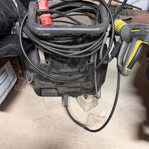 KARCHER professional pressure washer 8/18 4c three-phase hot cold with oil burner