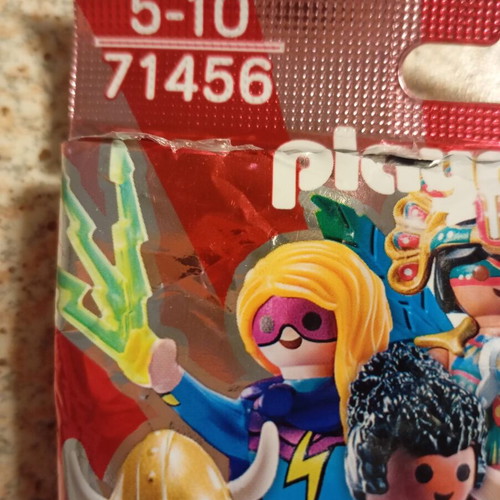 Playmobil 71456 bag new with superhero figure