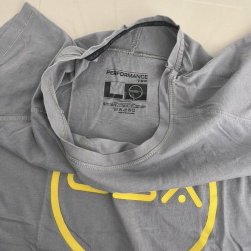 GSA T-shirt gray Large slim fit like new