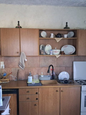 Kitchen cabinets used