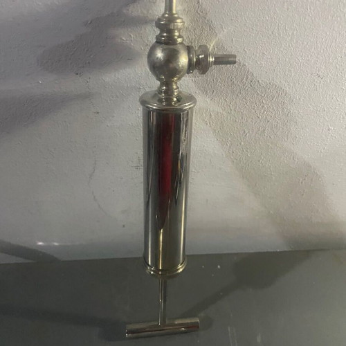Metal syringes like new, set of 2