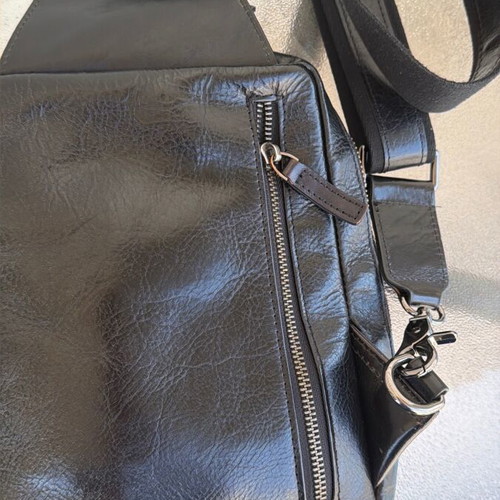 Giglio Florentino Italian leather crossbody bag