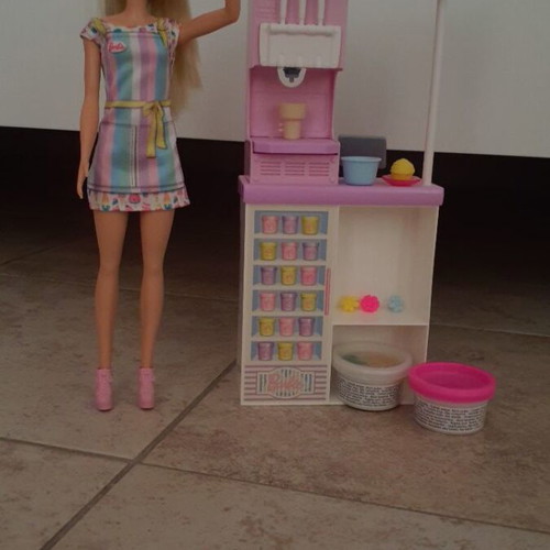 Barbie Ice Cream Workshop HCN46 like new