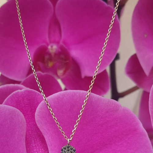 Silver necklace 925 Hamsa with black cubic zirconia pendant like new