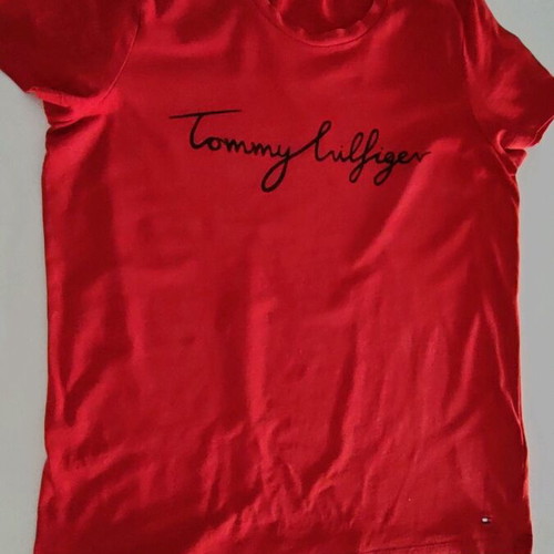 Tommy Hilfiger T-shirt red size M like new