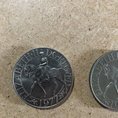 Silver Jubilee Queen Elizabeth II crown coins 1977, set of 3, used