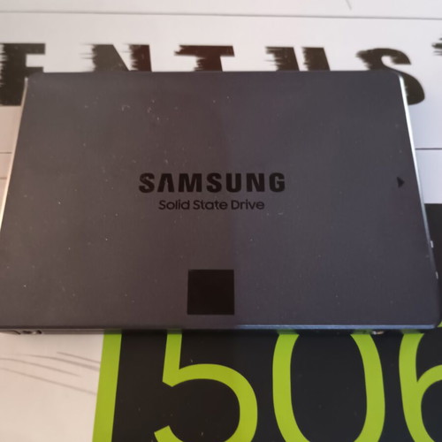 Samsung 860 QVO 1TB SATA SSD