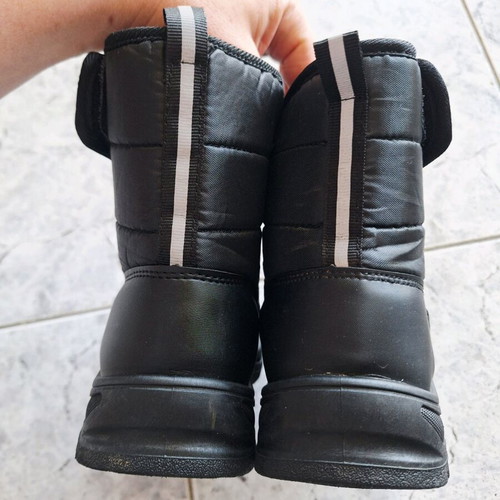 Sinsay Kids Snow Boots Size 32 Like New Black