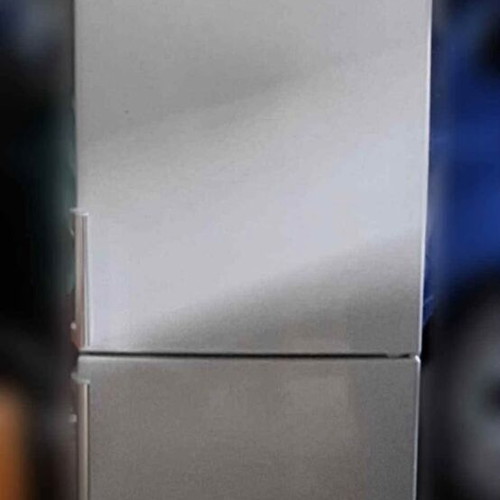 Delonghi refrigerator like new