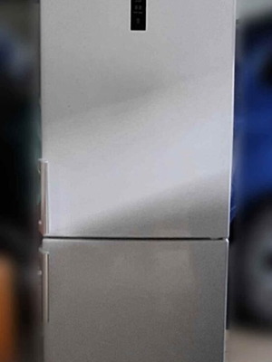 Ψυγείο Delonghi σαν καινούργιο