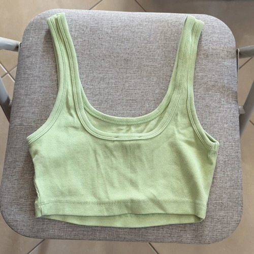 Zara pastel green crop top size M like new