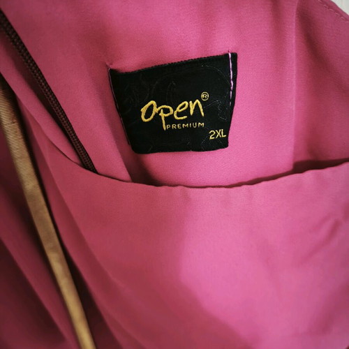 Open fuchsia dress XXL like new