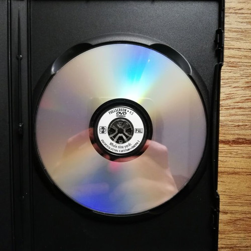 The Whole 9 & 10 Yards DVD used with Greek subtitles