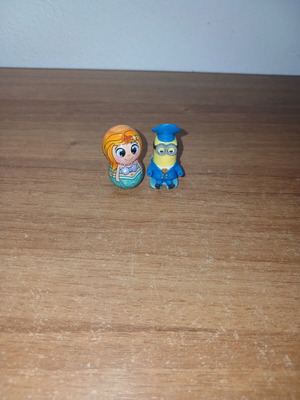 Figures used, set of two