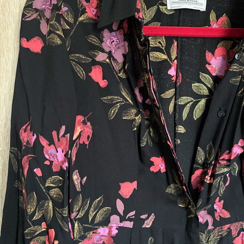 Zara dress used with 3/4 sleeve and front buttons black