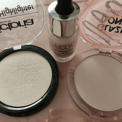 Highlighter pack of 3 new, liquid 15ml and powder 9g