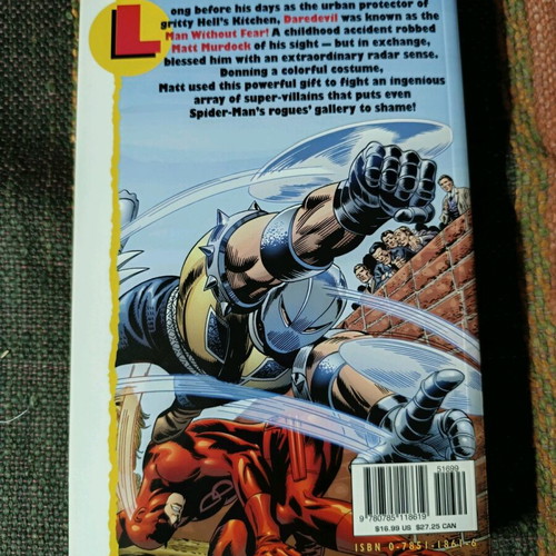 Marvel Essential Daredevil Vol 1 like new
