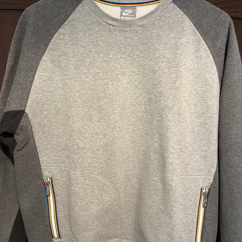 Nike sweatshirt like new, size M